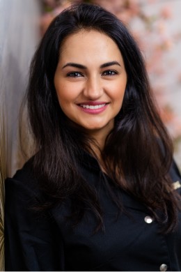 Dr Natacha Temstet orthodontiste Paris 16 Imane assistante dentaire