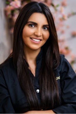 Dr Natacha Temstet orthodontiste Paris 16 secretaire medicale